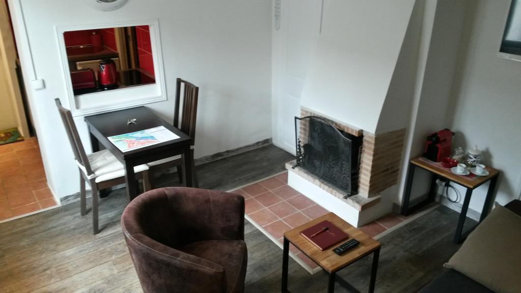 Appartamento La Petite Fugue Honfleur Esterno foto